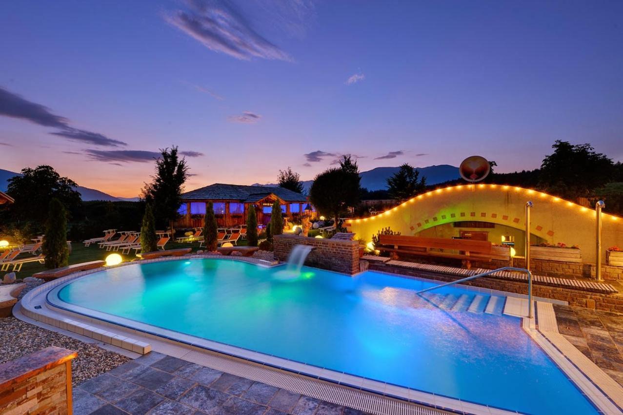 Alping Apartments Brunico Dış mekan fotoğraf