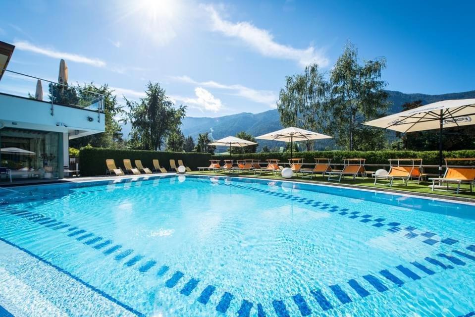 Alping Apartments Brunico Dış mekan fotoğraf