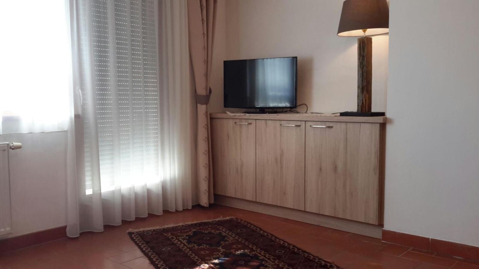 Alping Apartments Brunico Dış mekan fotoğraf