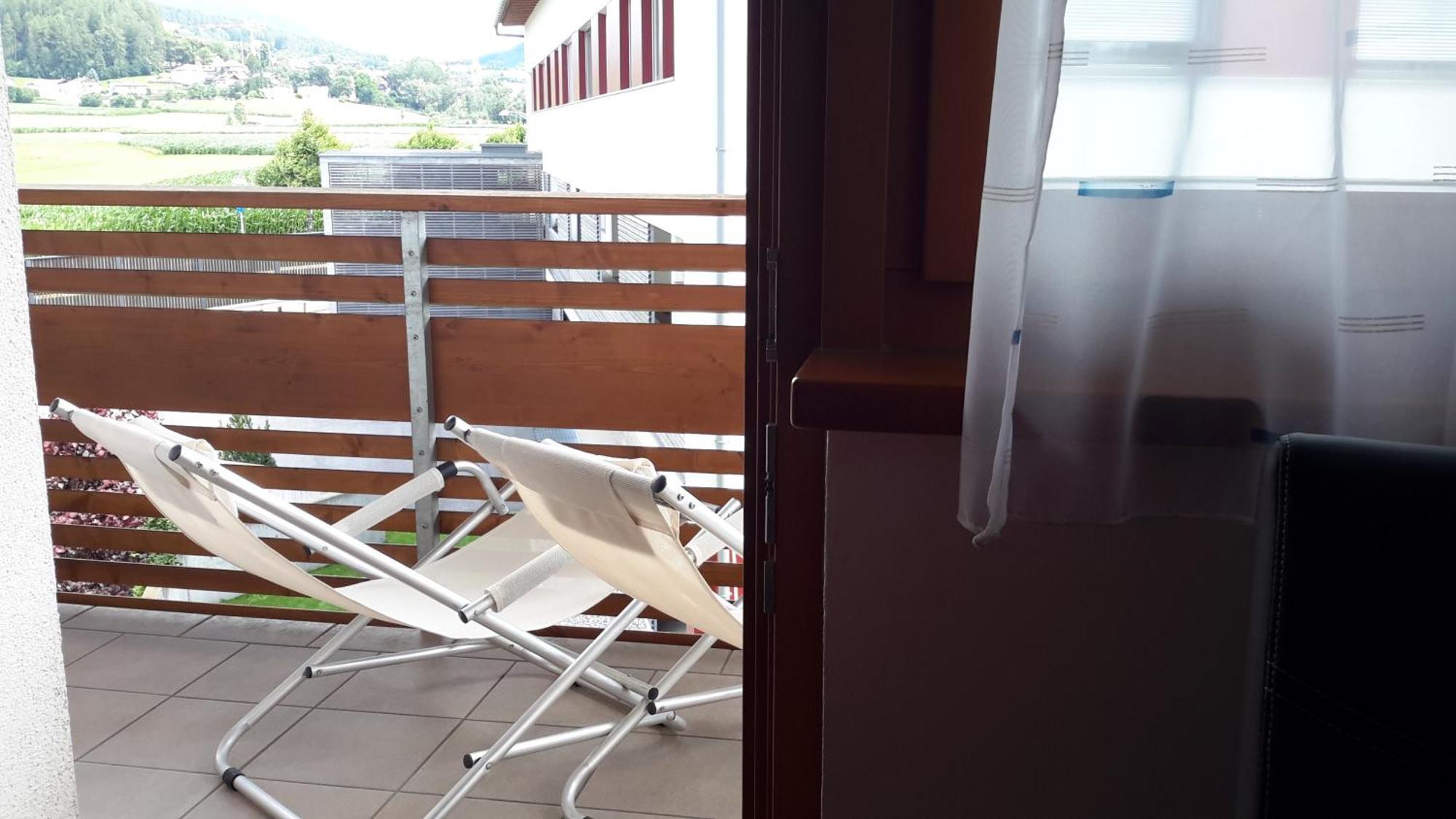 Alping Apartments Brunico Dış mekan fotoğraf